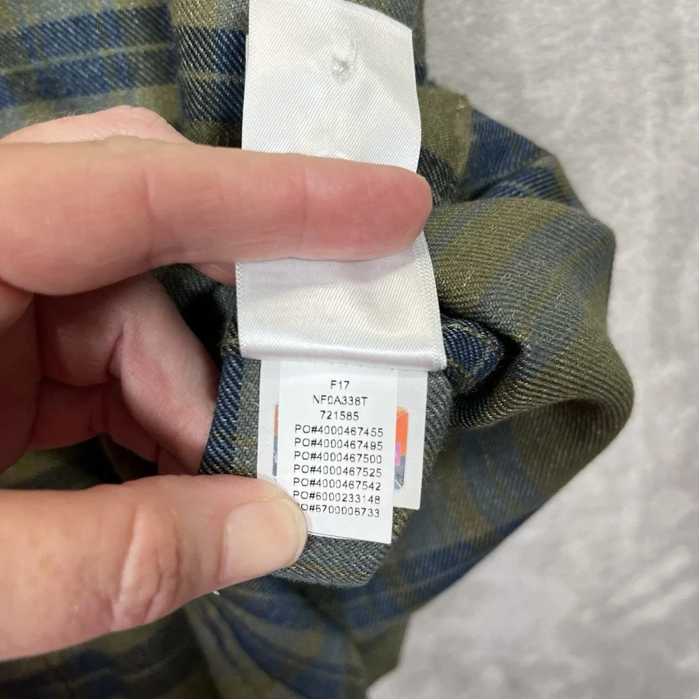 The North Face Mens L Long Sleeve Plaid Flannel Button Down Shirt Olive Green